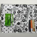 Black and White floral 3 pi..