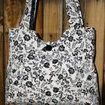 Black and White floral 3 pi..