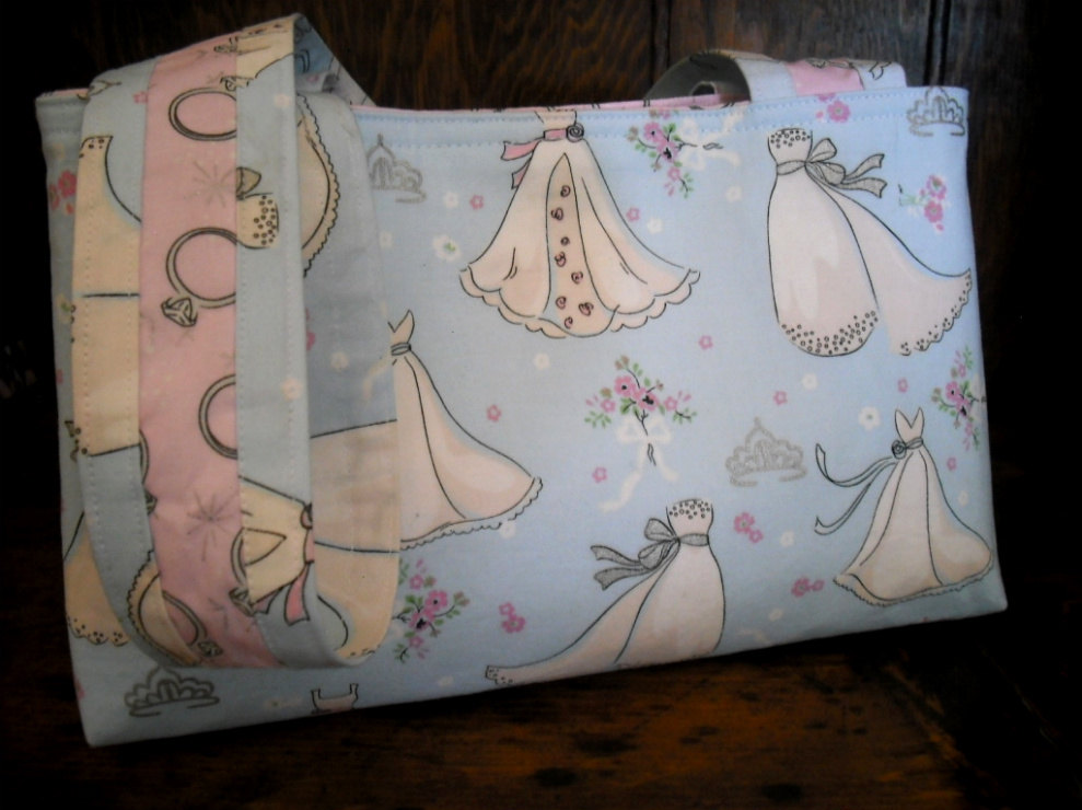 ➽ ➽ SALE ➽ ➽ Something Blue petite bridal purse (OOAK)